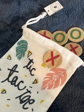 Travel Tic Tac Toe Game Set w/ Drawstring Bag NWT